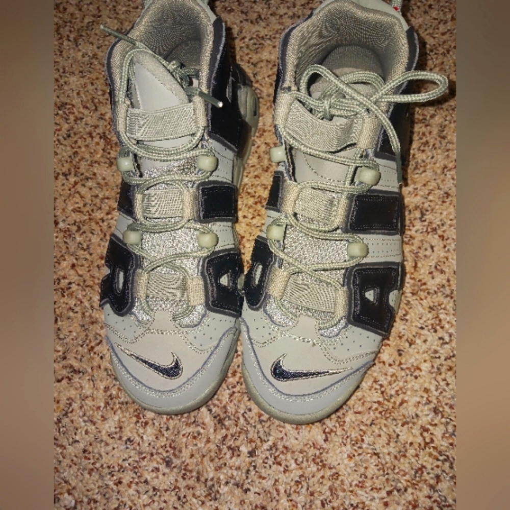 Nike Air